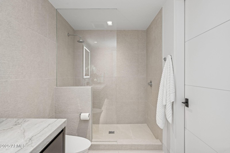 Guest Ensuite 2