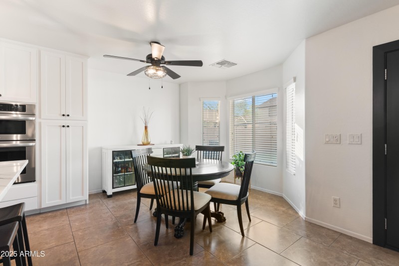 13_41172 w cahill dr-13