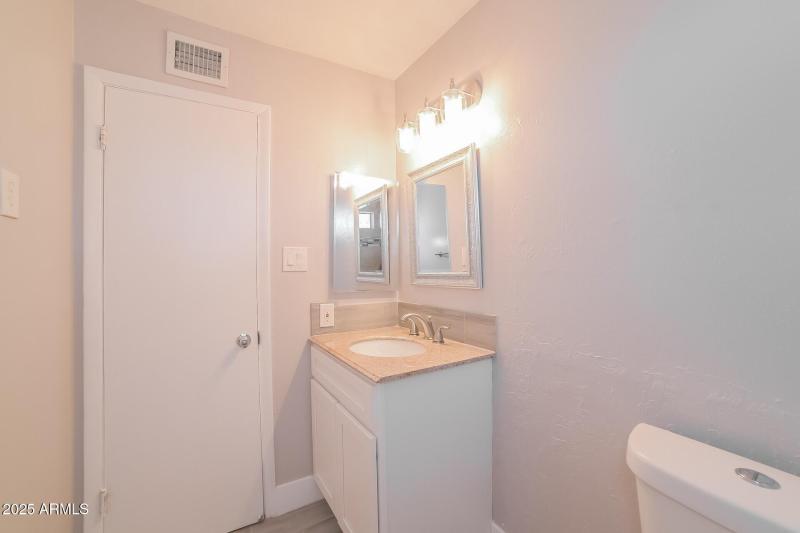 238351-photo-632c99ed443f6