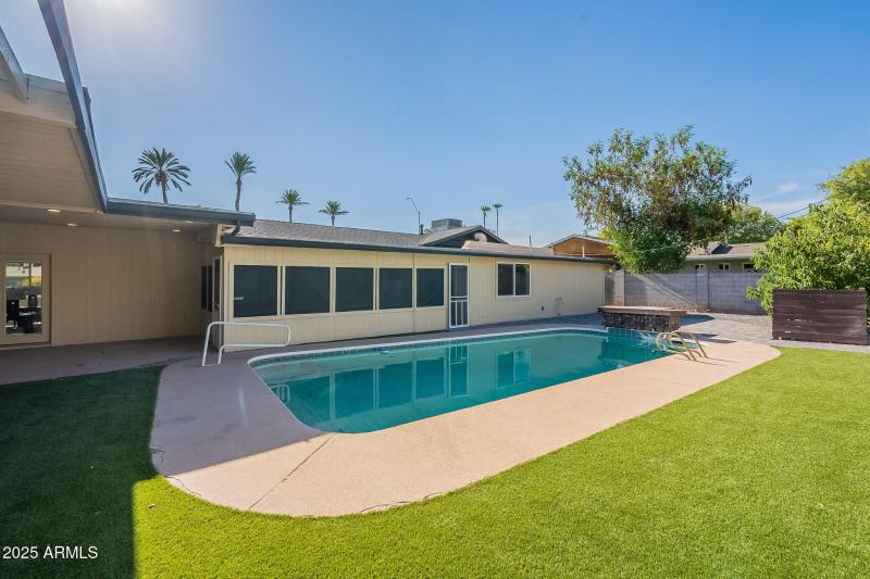 60-web-or-mls-7th-60