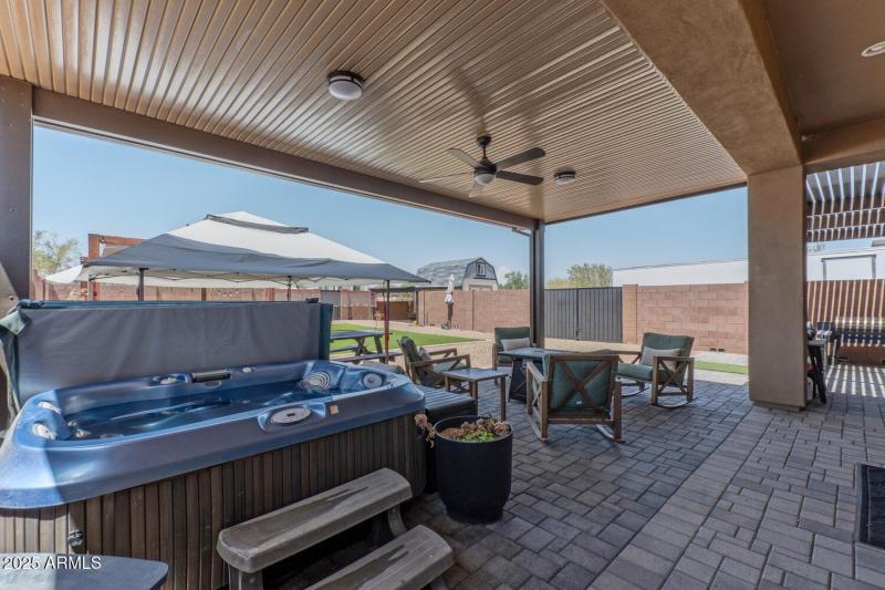 29708 North 168th Street-large-018-028-p