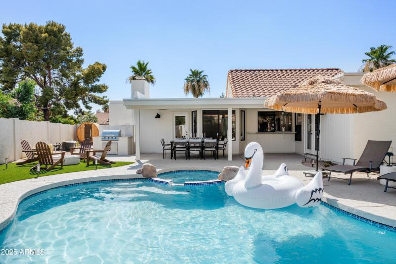 _07A8929_JPGXL_PropertyImageCo