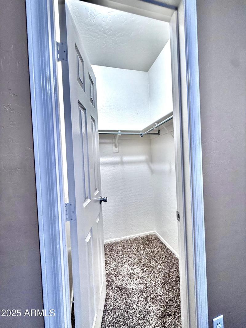 Guest Bed #2 Walk-in Closet