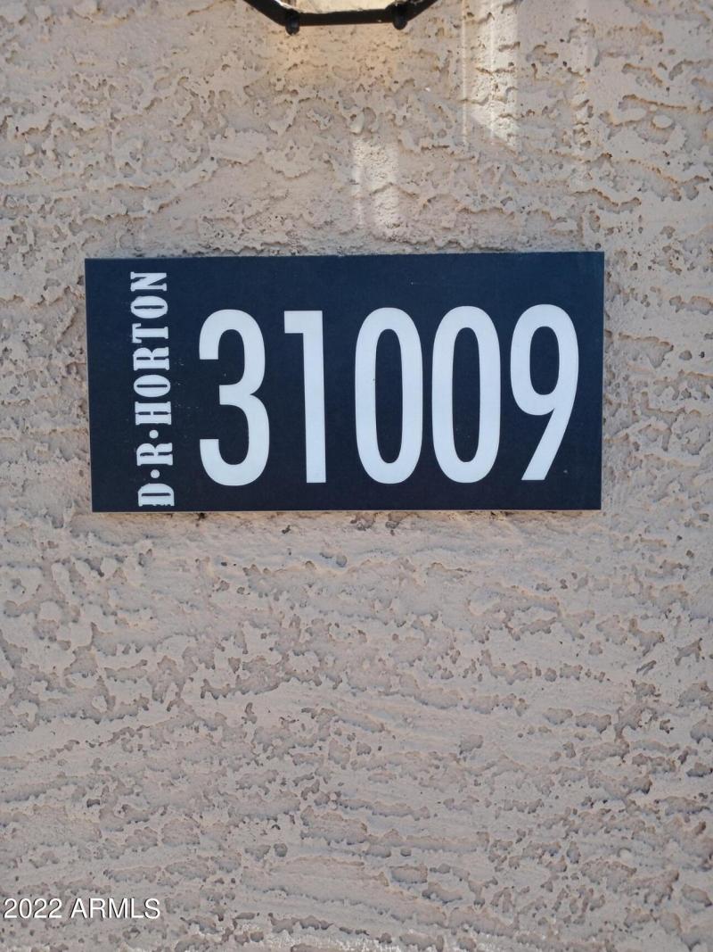 31009 W COLUMBUS AVE2