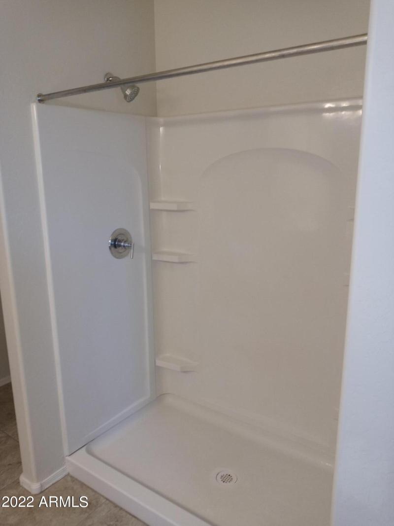 31009 W COLUMBUS AVE50