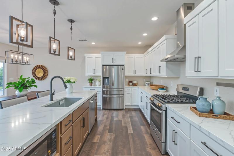 collov-ai_20250723210110_bcyjrj