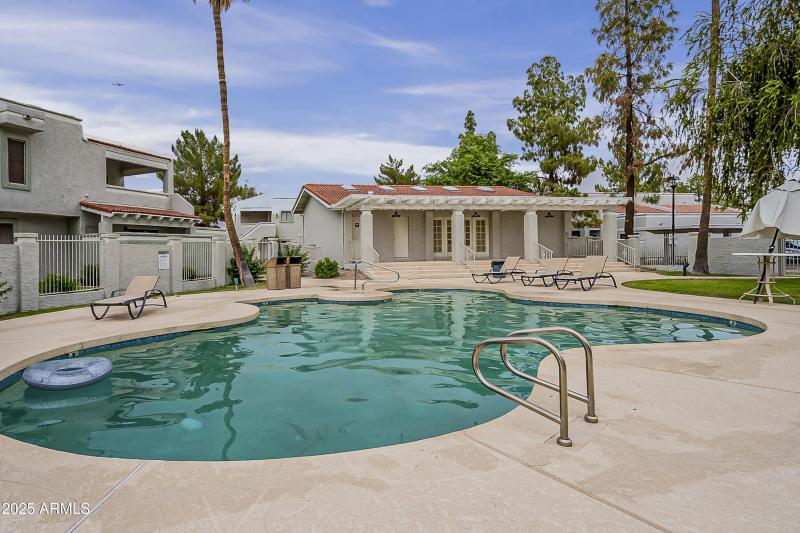 River Community HD-4