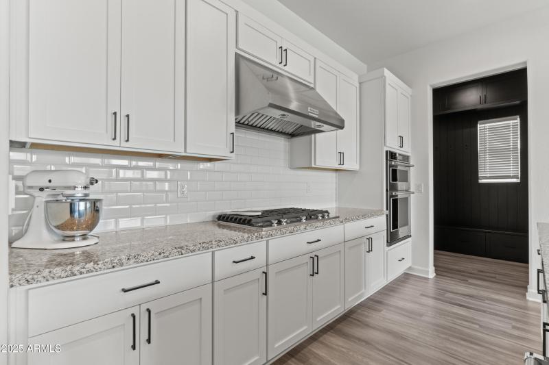 35173 n covelite way-16