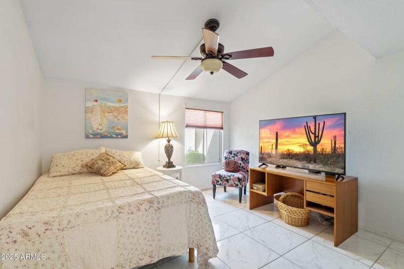 25-web-or-mls-DSC_4025