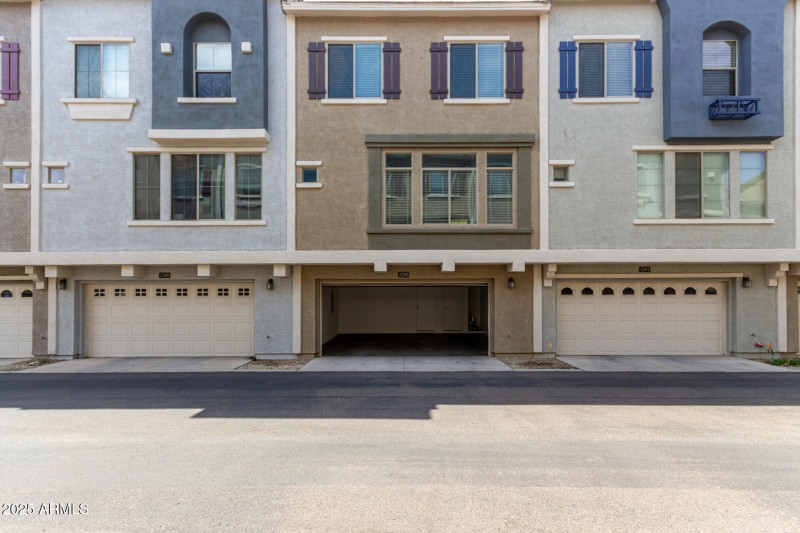 26 Alameda