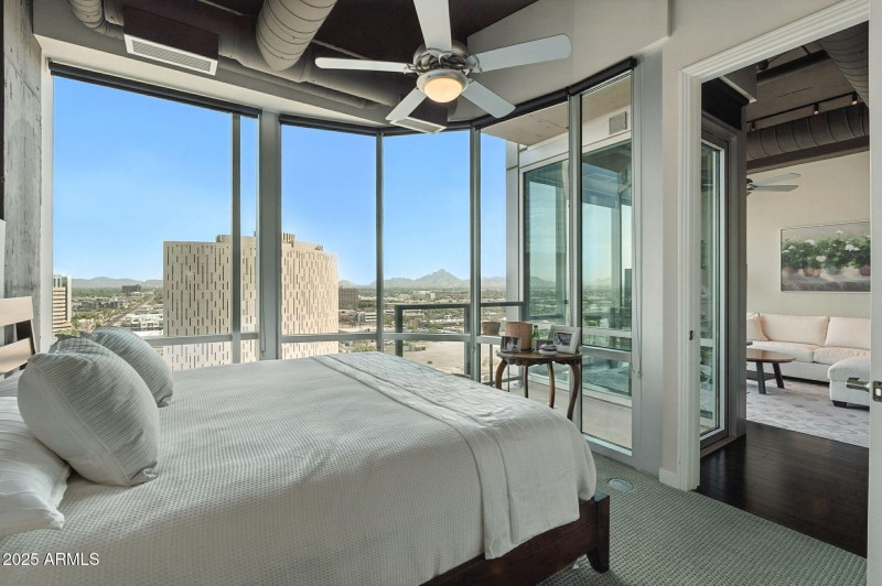 18-web-or-mls-Lexington-18