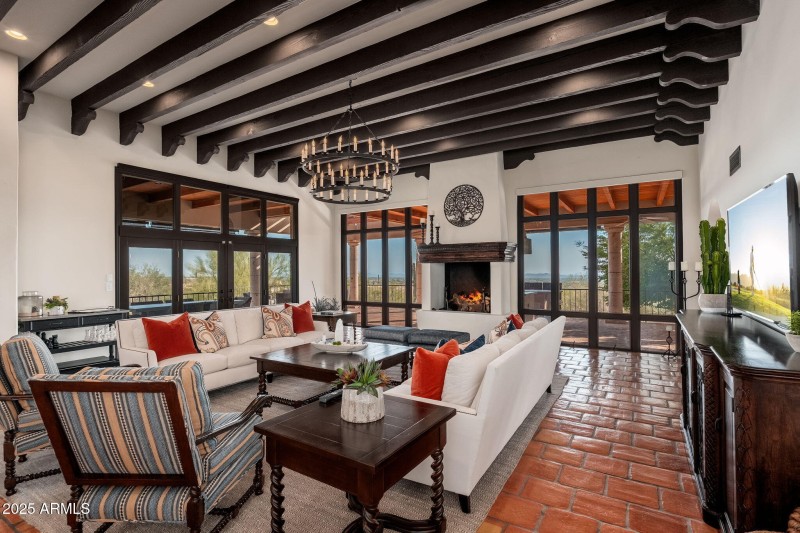 6527 E El Sendero Rd - 010