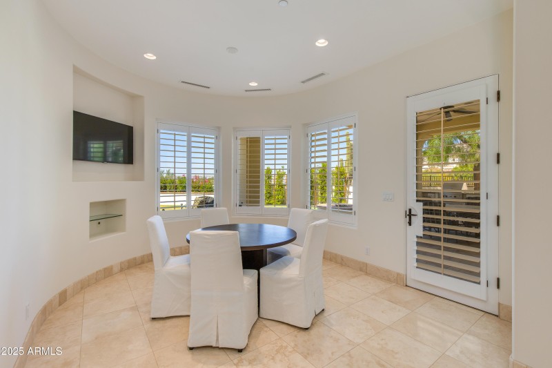 Breakfast Nook