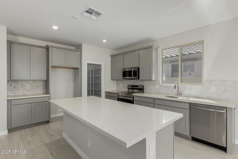 13 - Villa Hermosa 18368