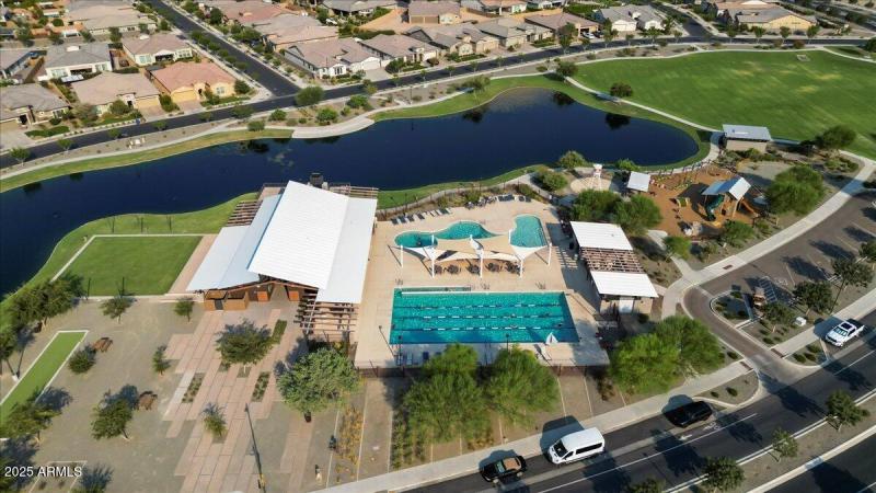 Community pool and lake Harvest at Queen