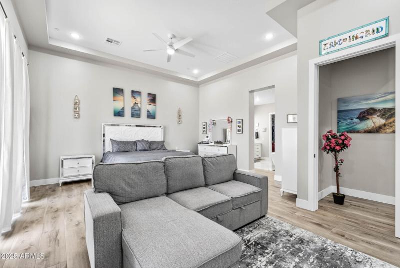 Primary Bed Sitting area