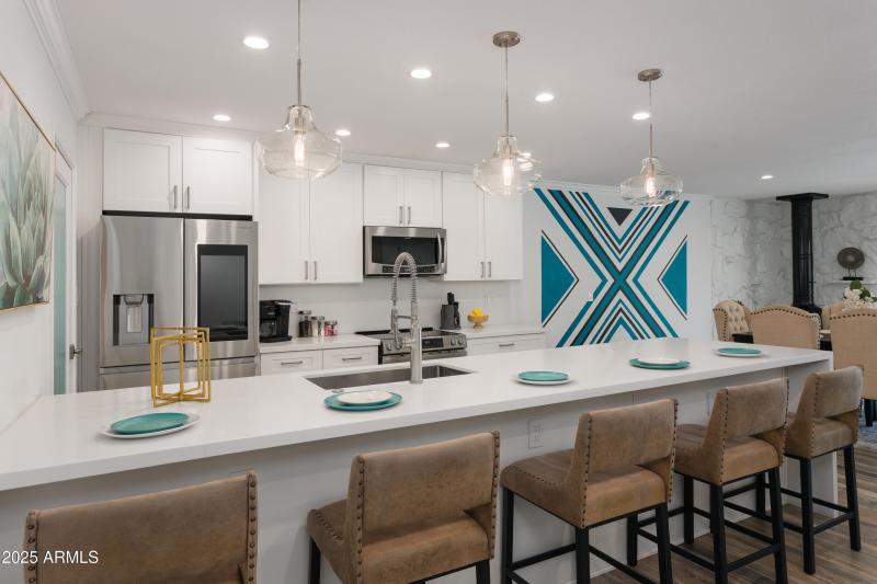 PropertyImageCo_8649EPlazaAve_WEB-6