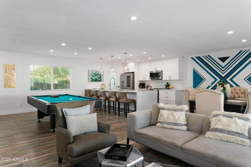 PropertyImageCo_8649EPlazaAve_WEB-9