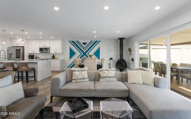 PropertyImageCo_8649EPlazaAve_WEB-13