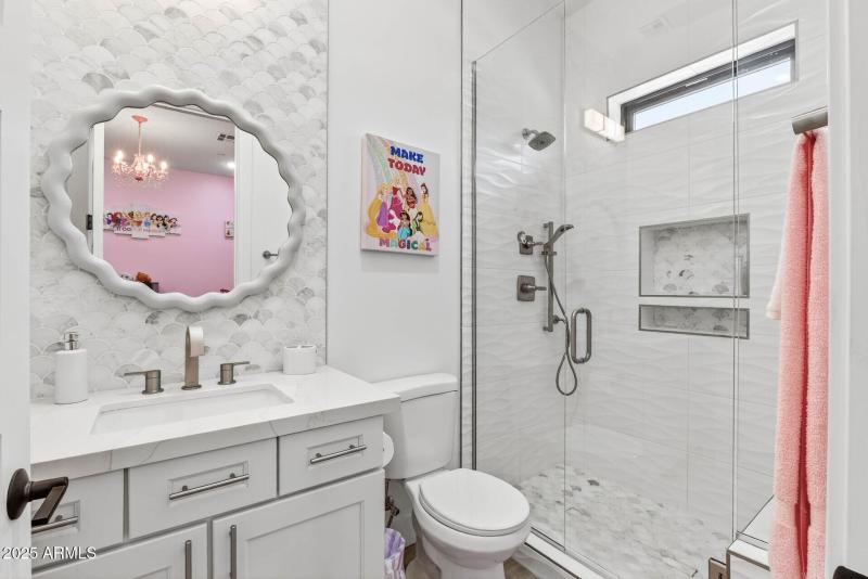 Bathroom 4
