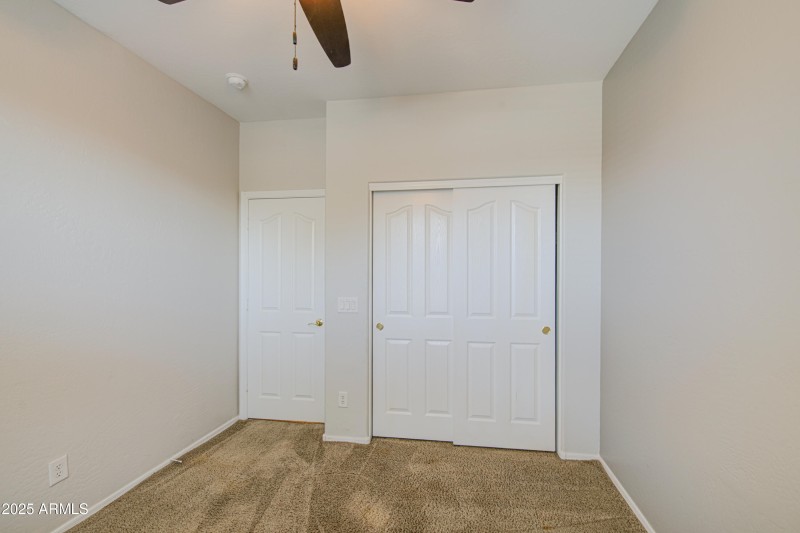Bedroom 2-pic 2