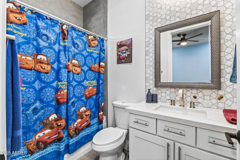 Bathroom3