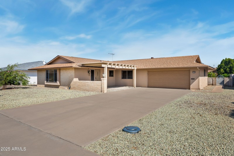 11041 W Pleasant Valley Rd-3