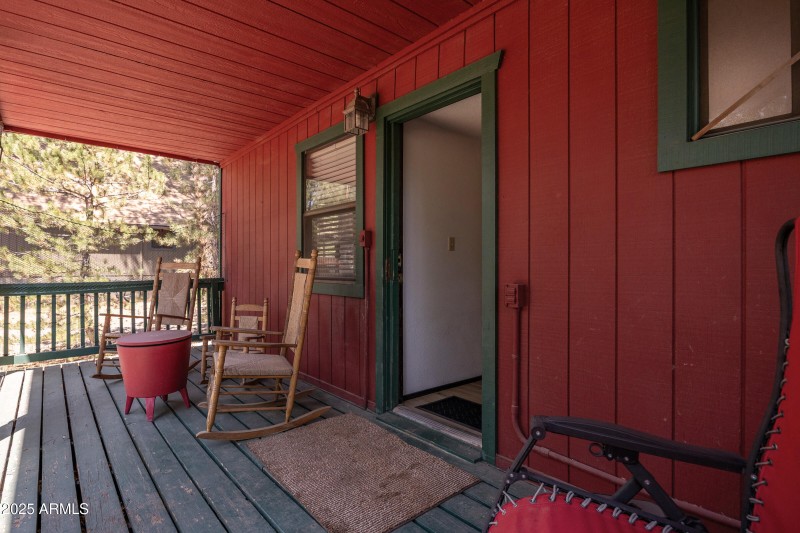 105 Lodge 023