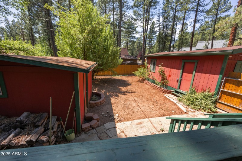 105 Lodge 026