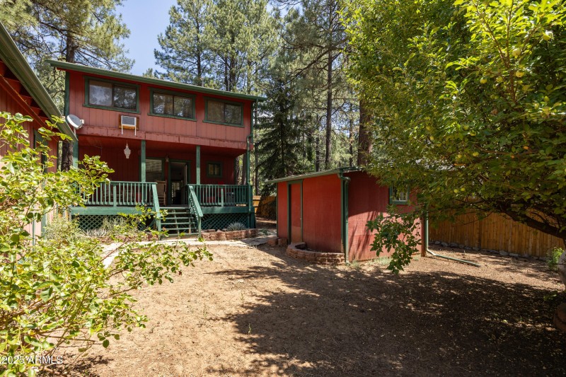 105 Lodge 032
