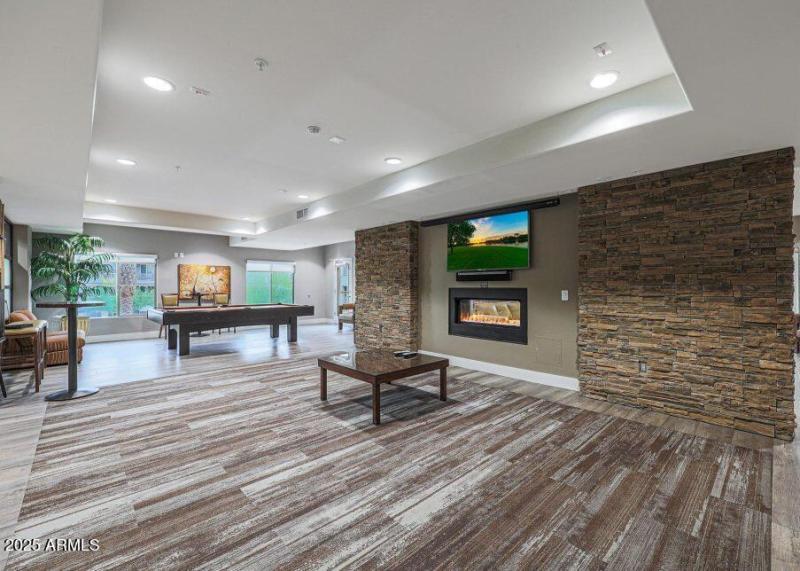 common entertaining area4