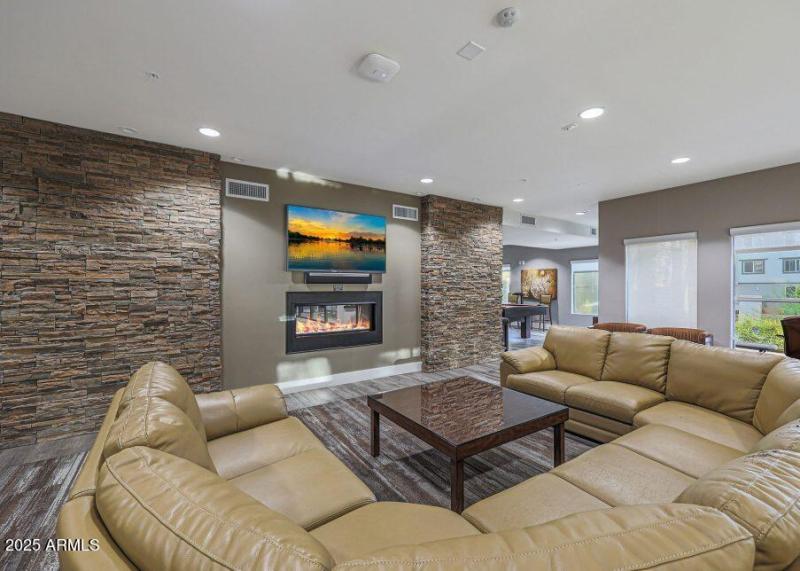 common entertaining area5