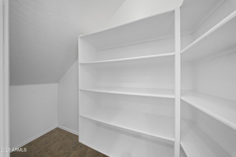 Walk in Pantry