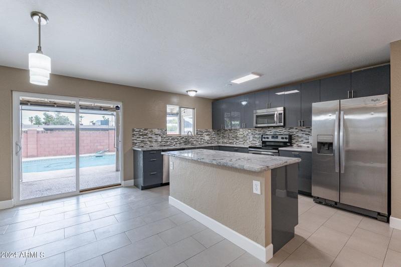 14-web-or-mls-Orchid-14