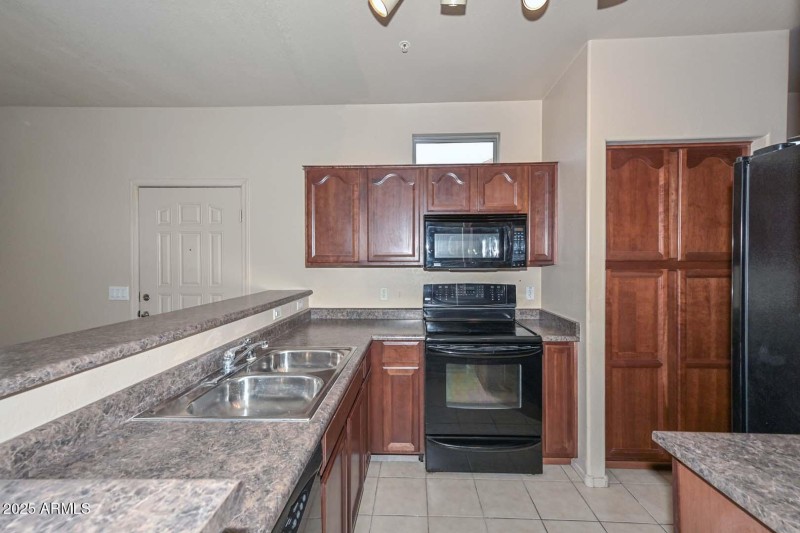Kitchen2