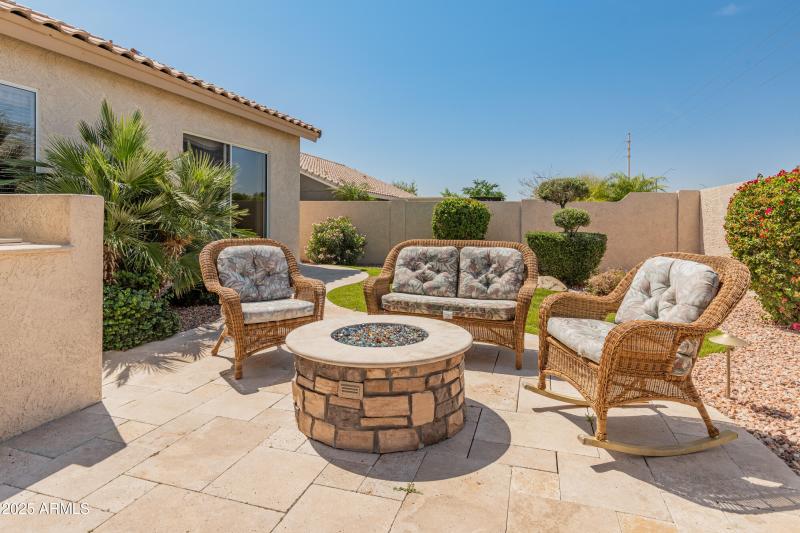 8314 W Escuda Dr-39