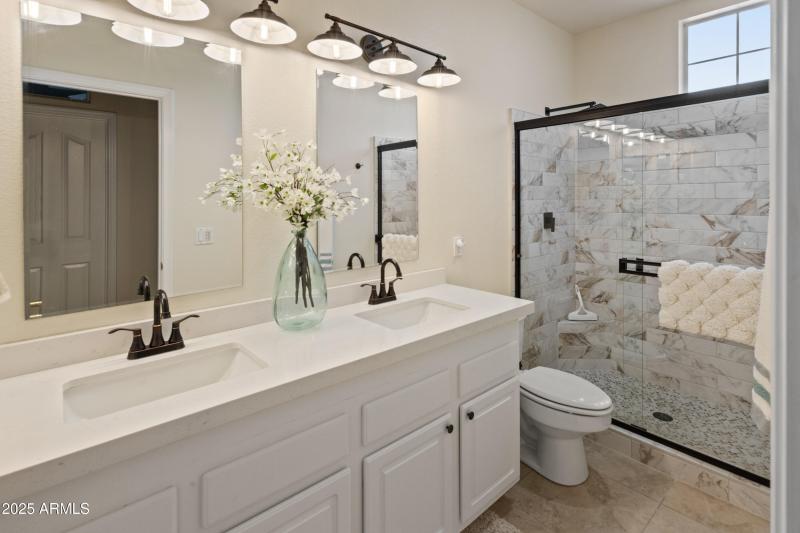 8314 W Escuda Dr-26
