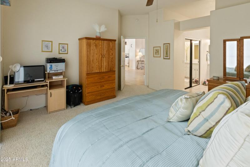 8314 W Escuda Dr-32