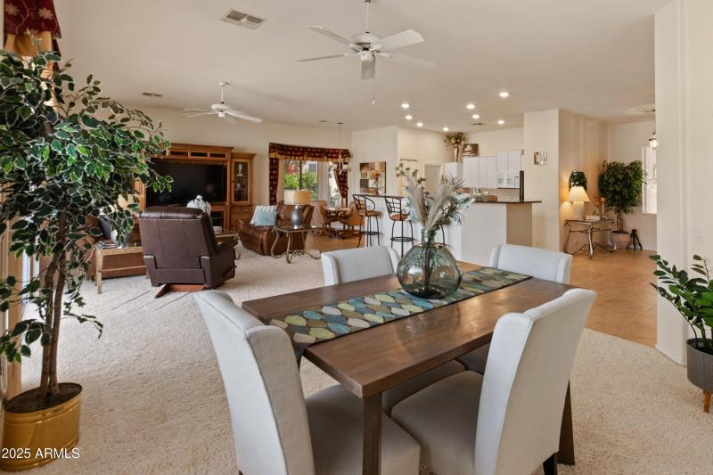 8314 W Escuda Dr-12