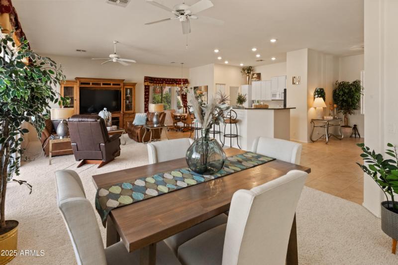 8314 W Escuda Dr-13