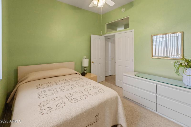 8314 W Escuda Dr-19
