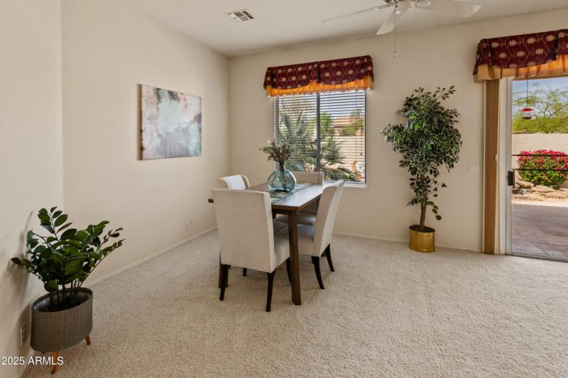 8314 W Escuda Dr-11