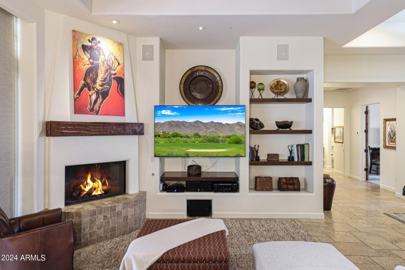 Cozy Fireplace