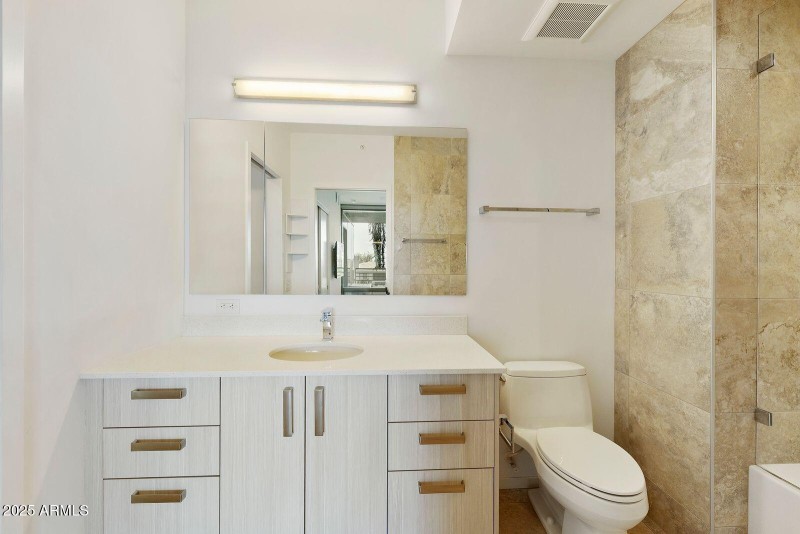 409 Bathroom Vanity