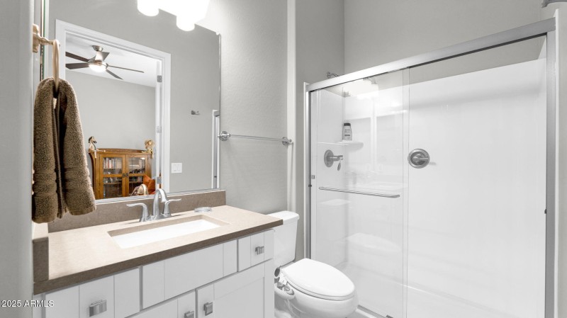 Suite Bathroom