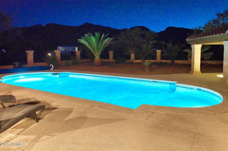 Pool & Sunset Mountain Views