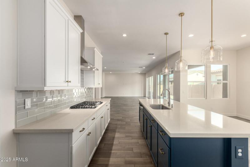 Kitchen 4