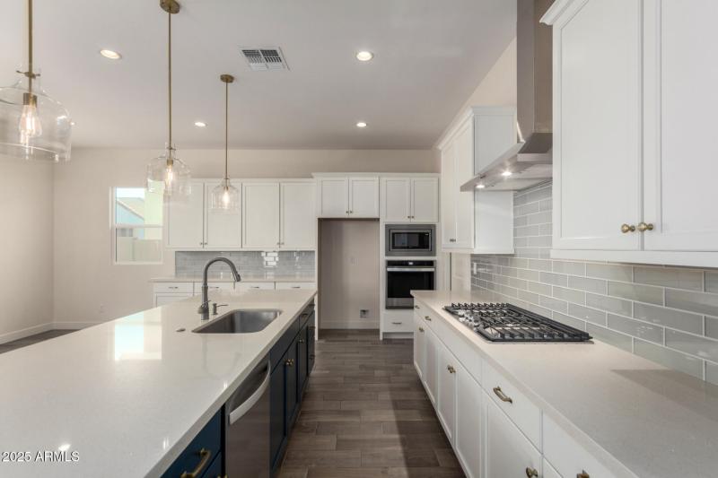 Kitchen 3