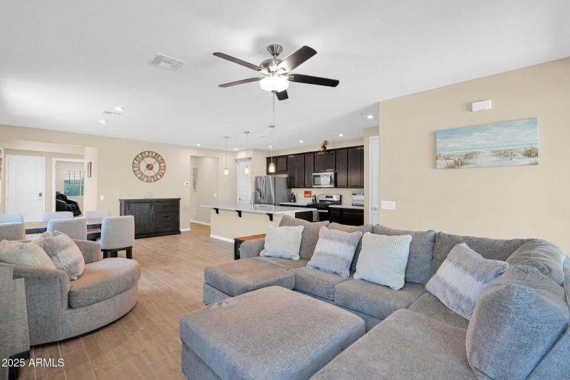 18-web-or-mls-P1279939