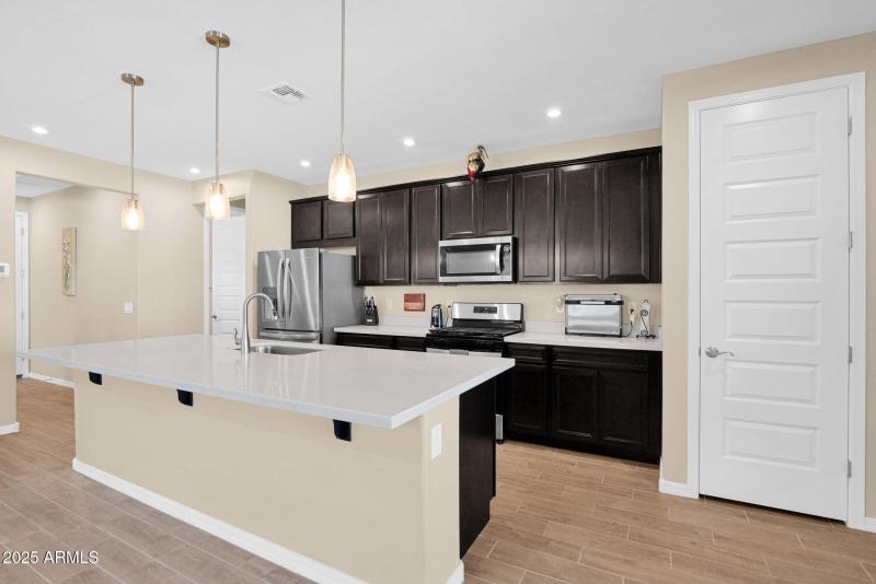 19-web-or-mls-P1279941